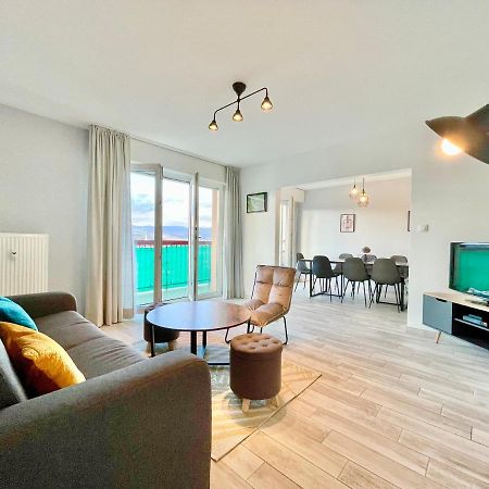 Colmar - La Cigogne - Balcon - Vue Degagee - Netflix - Wifi Fibre - Parking Gratuit - Quartier Populaire Lägenhet Exteriör bild